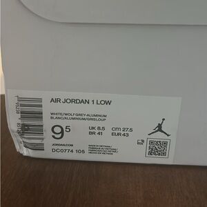 Womens Air Jordan 1 Low 'White Wolf Grey'